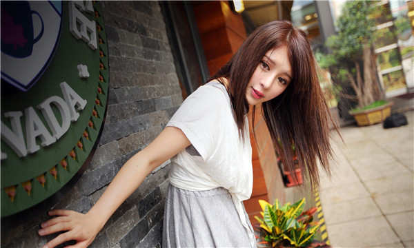 磁县想找一个女性生孩子给报酬-｛找个女人生孩子多少钱｝